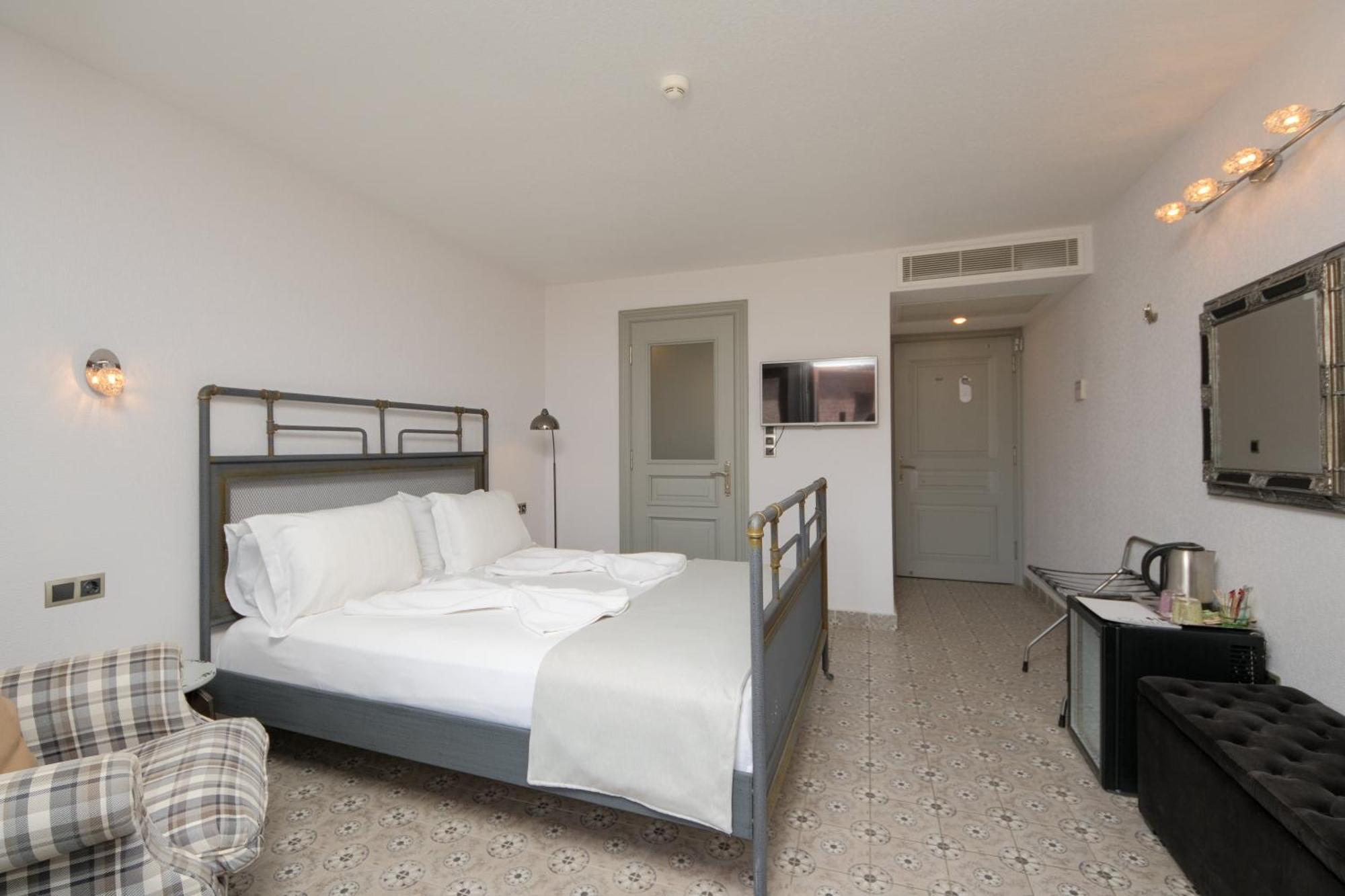 Cunda Labris Hotel Аявали Екстериор снимка