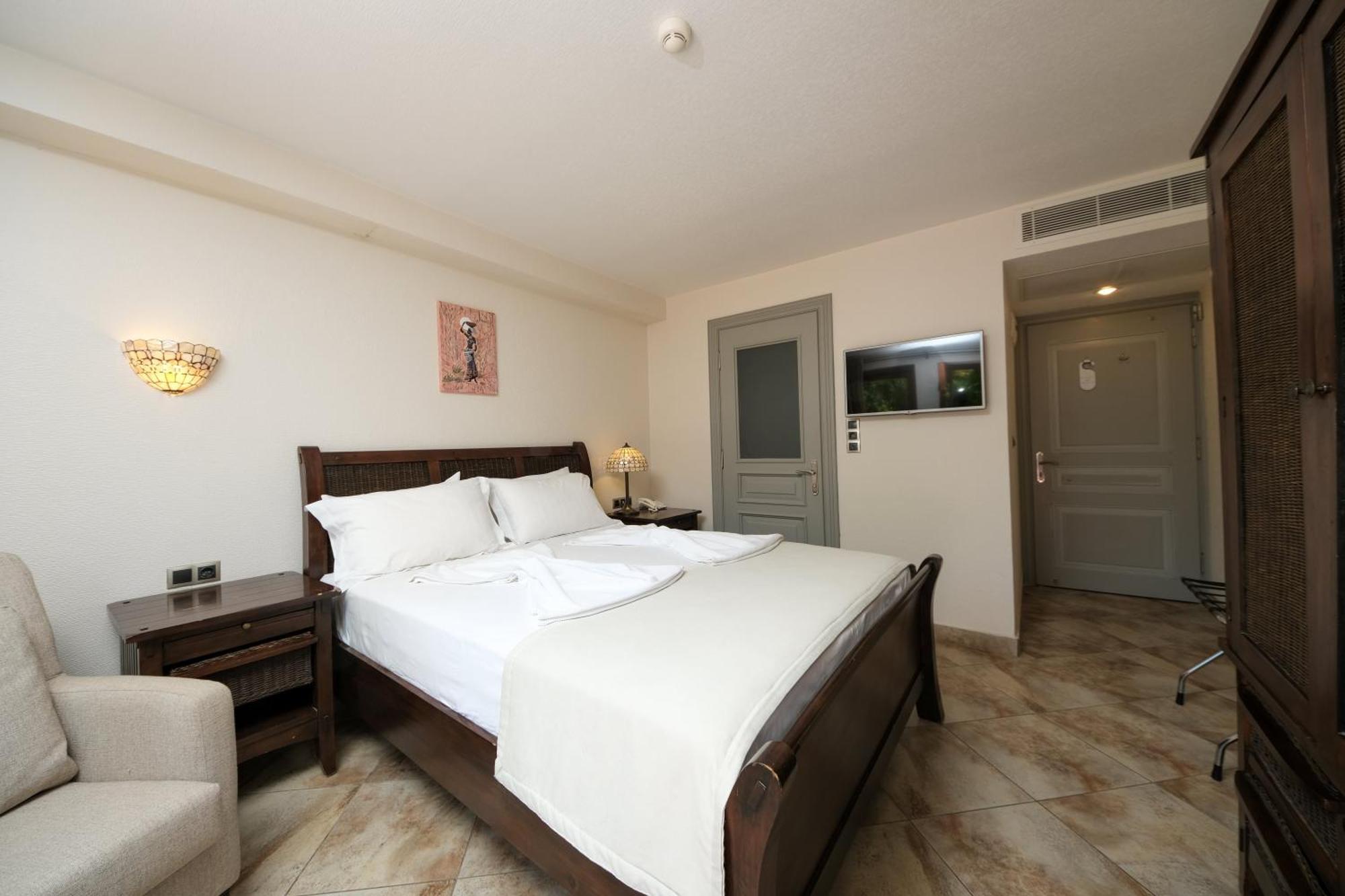 Cunda Labris Hotel Аявали Екстериор снимка