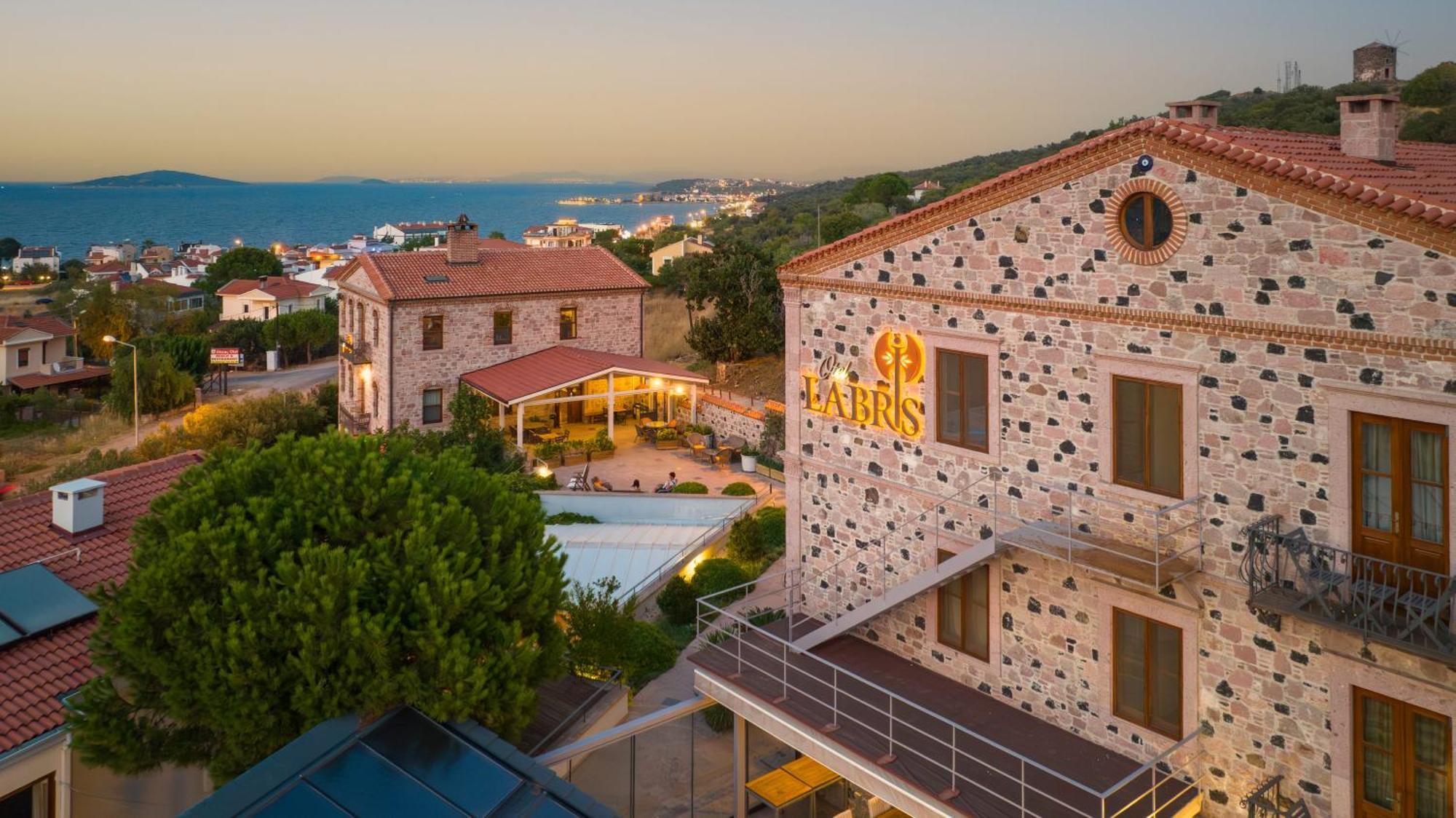 Cunda Labris Hotel Аявали Екстериор снимка