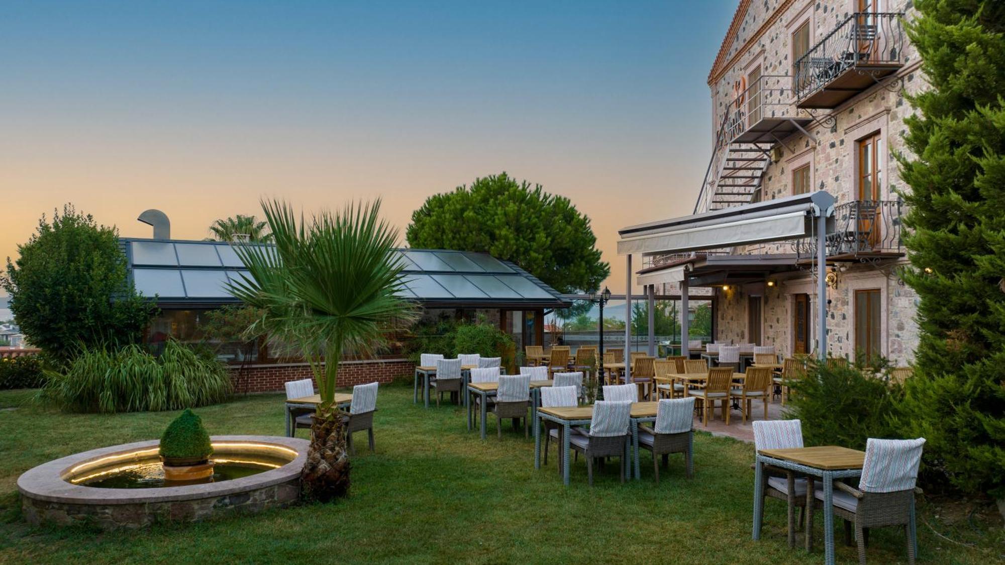 Cunda Labris Hotel Аявали Екстериор снимка